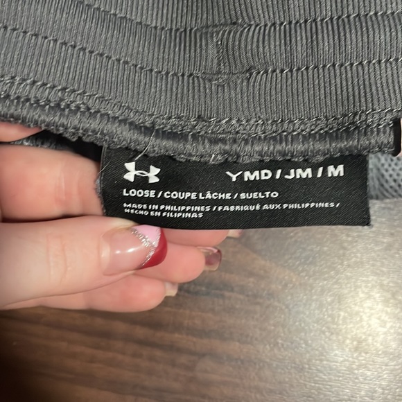 Boys grey Under Armour Joggers - Picture 4 of 4